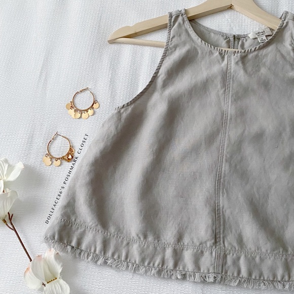 Aritzia Grey Lavender Linen Cropped Tank Top - Picture 2 of 8